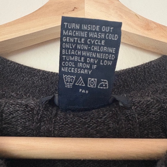 Vintage Knit Quarter Button-Up Collared Polo Sweater in Charcoal - Picture 7 of 7